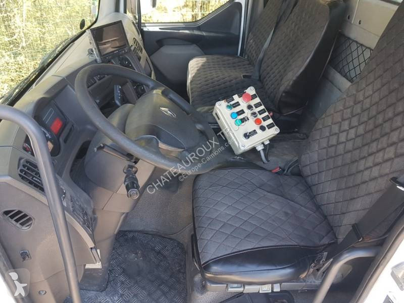 Engin de voirie Renault