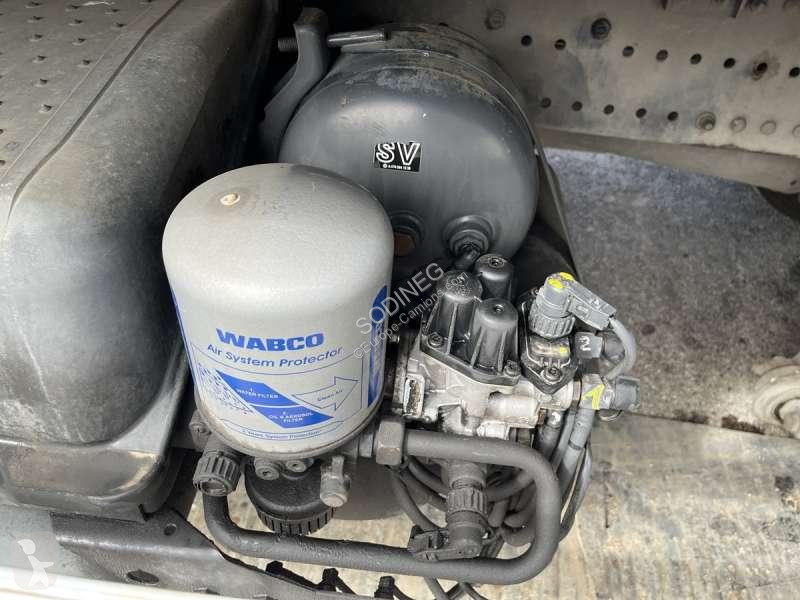 Utilaje pentru drumuri Mercedes AXOR