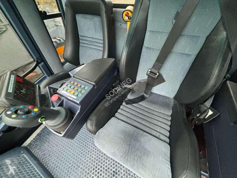 Silniční stroje Prinoth  LEITWOLF W