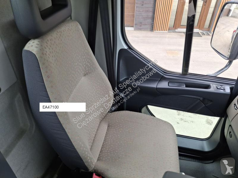 آلة لصيانة الطرق Renault VS500