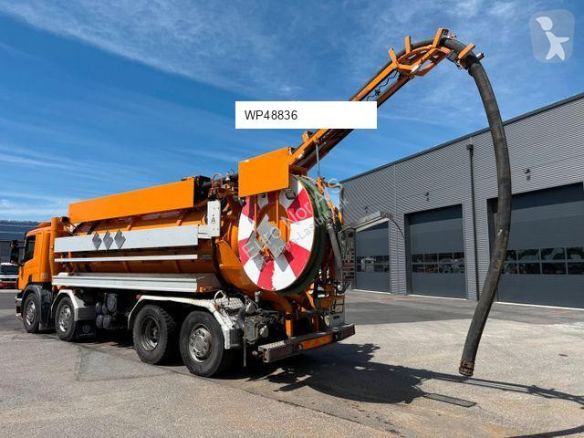 Maskine til vejarbejde  SCANIA P380 8x2*6...