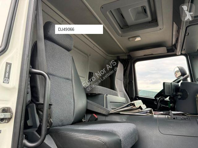 آلة لصيانة الطرق  SCANIA P380 LB 6x24 Hvidtved...