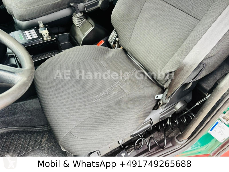 Engin de voirie Mercedes 2533 M ClassicSpace BL...