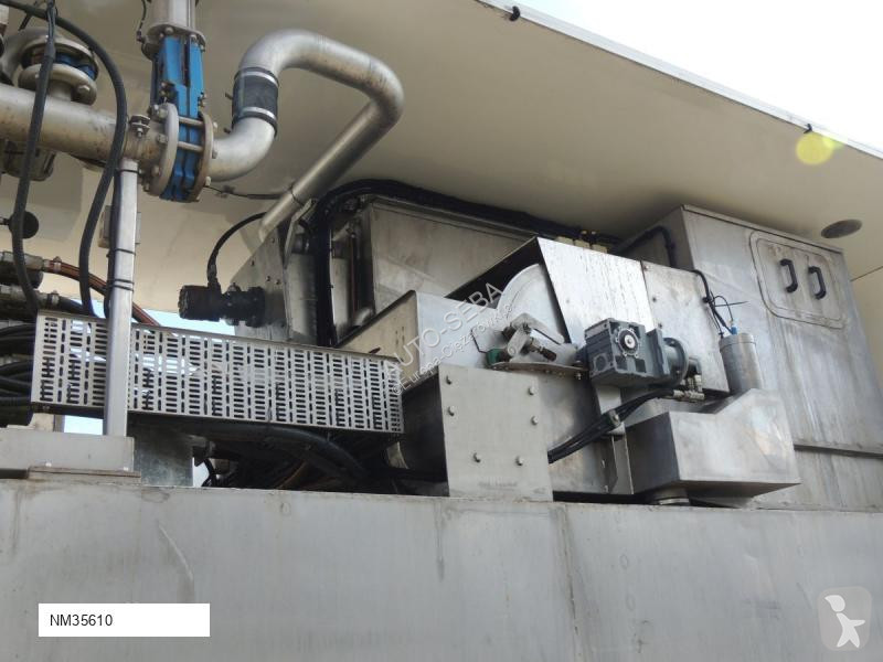 آلة لصيانة الطرق Scania Aquateq DMU-4612 Ecovee