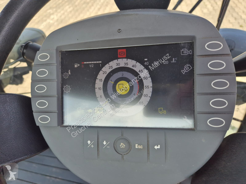 آلة لصيانة الطرق Kärcher MC 130 Adv. - Serviced!