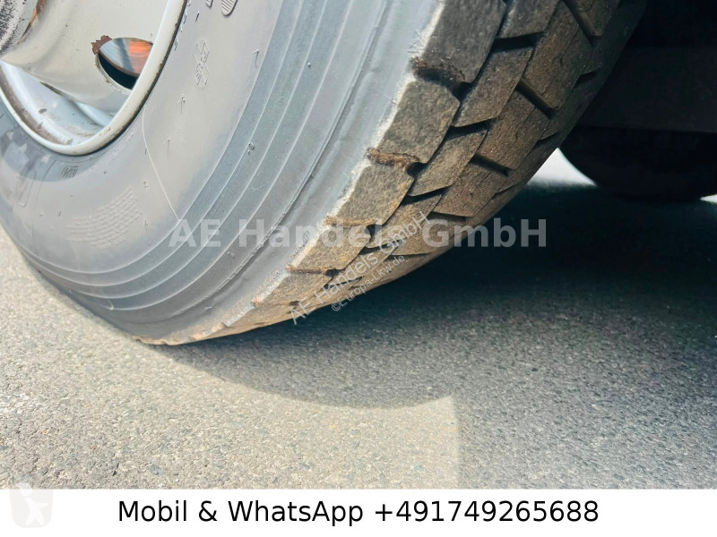Engin de voirie Mercedes 2533 M BL Faun Zöller...
