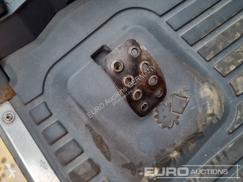 Vehículo de limpieza viaria Hako 1650