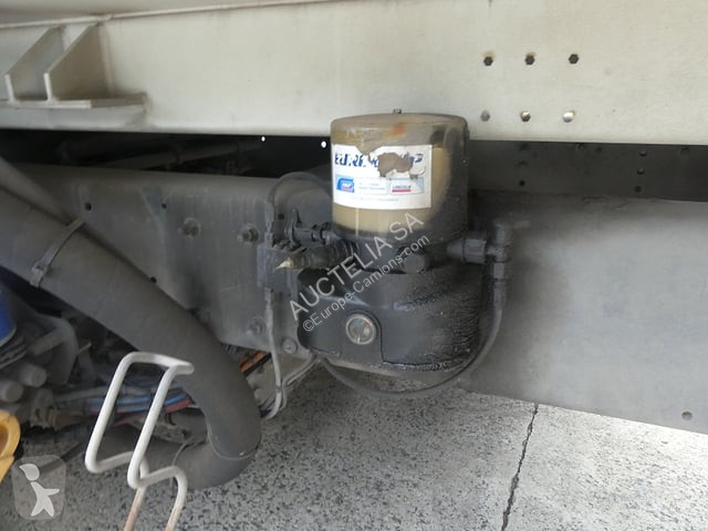 Vehículo de limpieza viaria Renault D19