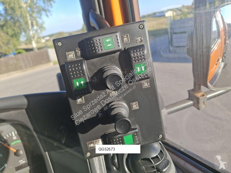 Utilaje pentru drumuri Mercedes 1829 Zamiatarka...