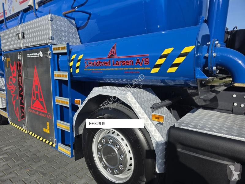 Gemeentevoertuig Scania LARSEN FlexVAC 311P...