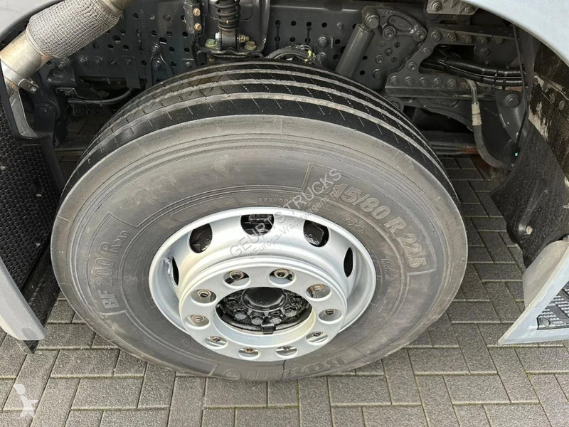 Silniční stroje Mercedes 1824 4X2 BEAM A9000...