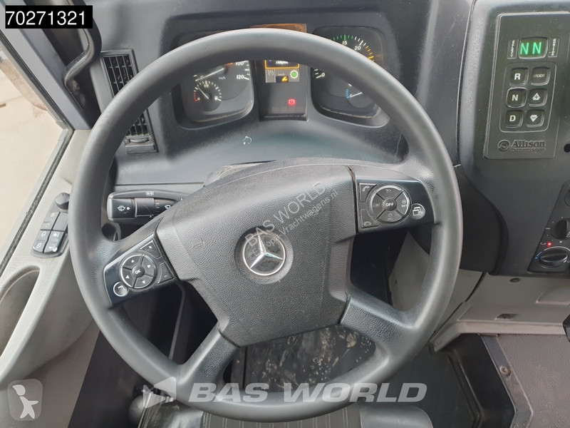 آلة لصيانة الطرق Mercedes 1830 4X2 13m3 NTM...