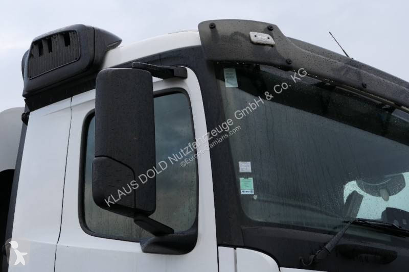 Utilaje pentru drumuri Mercedes