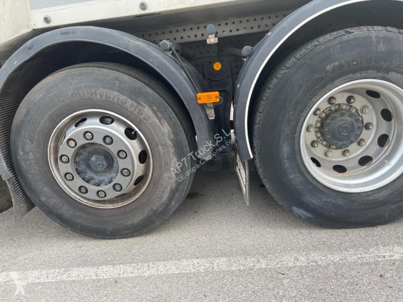 Utilaje pentru drumuri Iveco 330