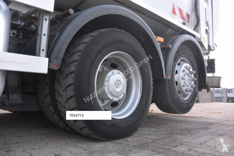 Utilaje pentru drumuri Mercedes