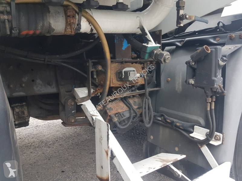 Engin de voirie Renault
