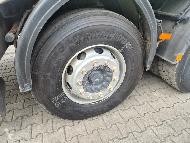 آلة لصيانة الطرق Iveco Stralis 330 EEV / NO...