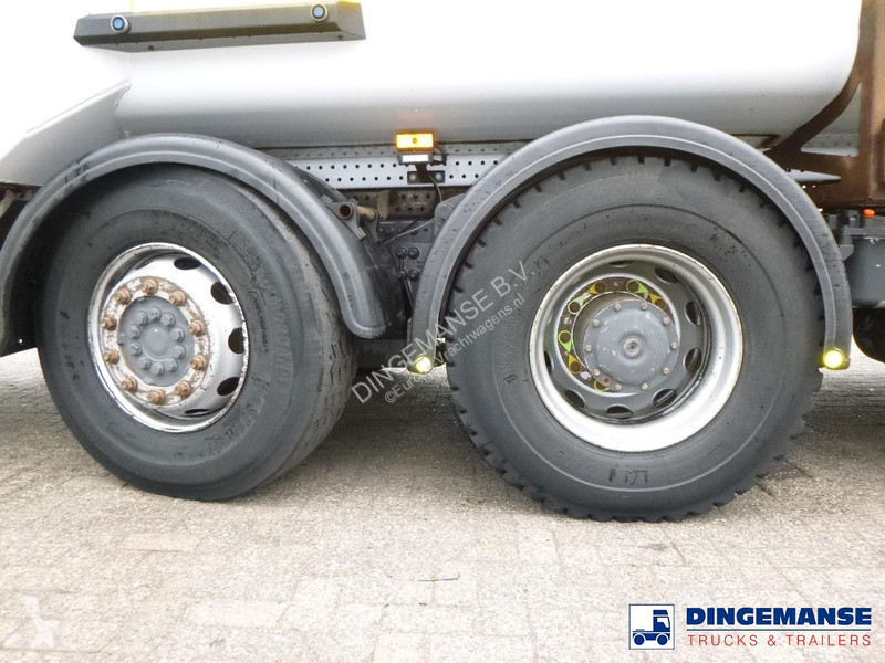 Engin de voirie Mercedes 2629 6x2 RHD Faun...