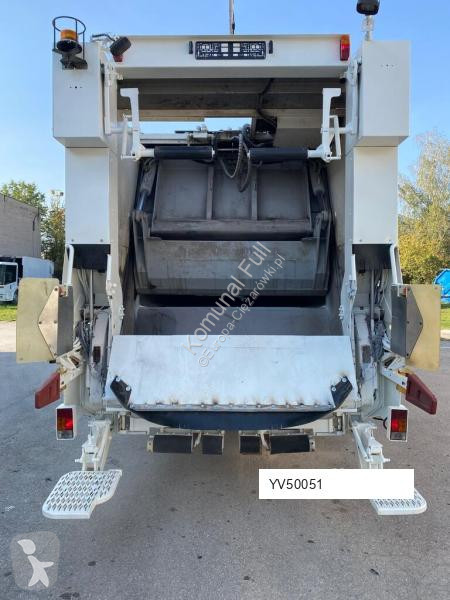 آلة لصيانة الطرق Volvo MEDIUM XLI