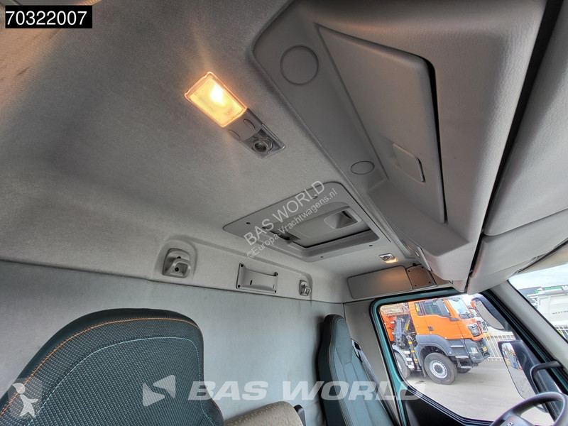آلة لصيانة الطرق Volvo Electric 6X2 100%...