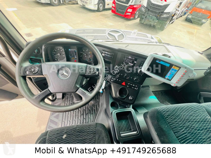 Engin de voirie Mercedes 2533 M BL Faun Zöller...