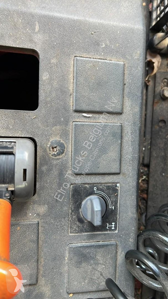 Iveco 190 E 24 (7500 LITER / MANUAL PUMP /...