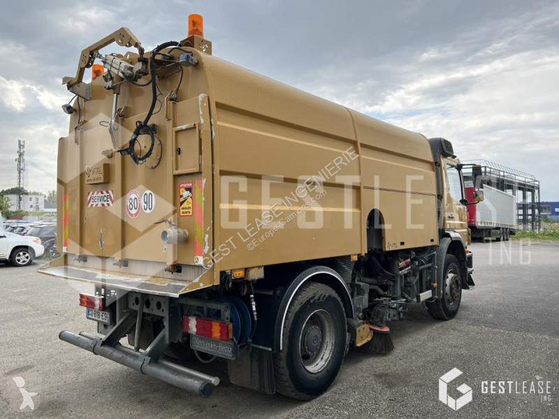 Silniční stroje Mercedes  AXOR 1833