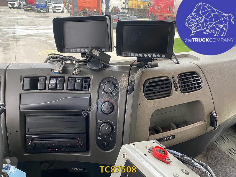 Vägmaskiner Renault 320