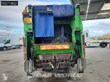 Camión volquete para residuos domésticos Volvo