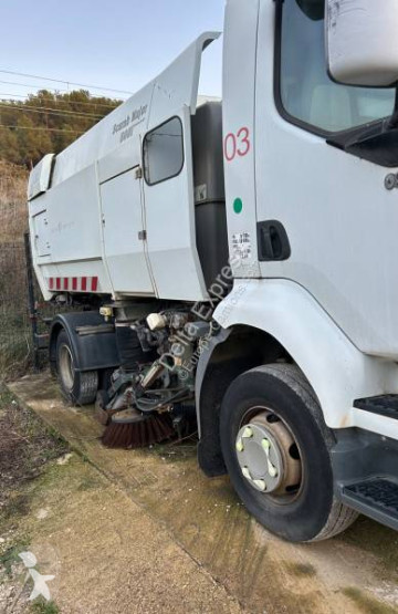 Renault Midlum