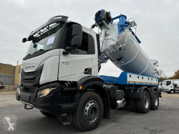 Camion autospurgo Iveco nuovo
