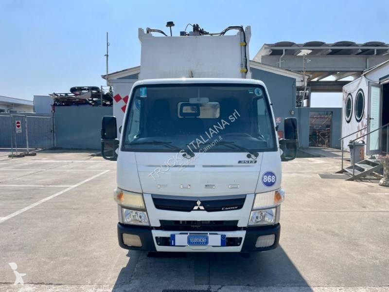 Silniční stroje Mitsubishi Fuso