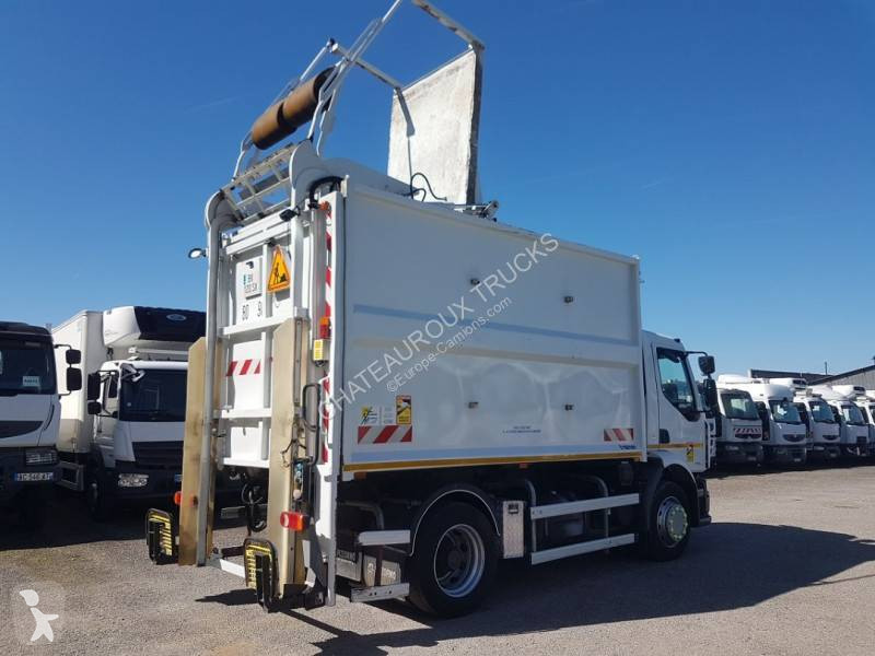 Engin de voirie Renault