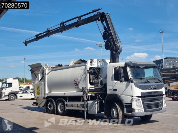 Camión volquete para residuos domésticos Volvo