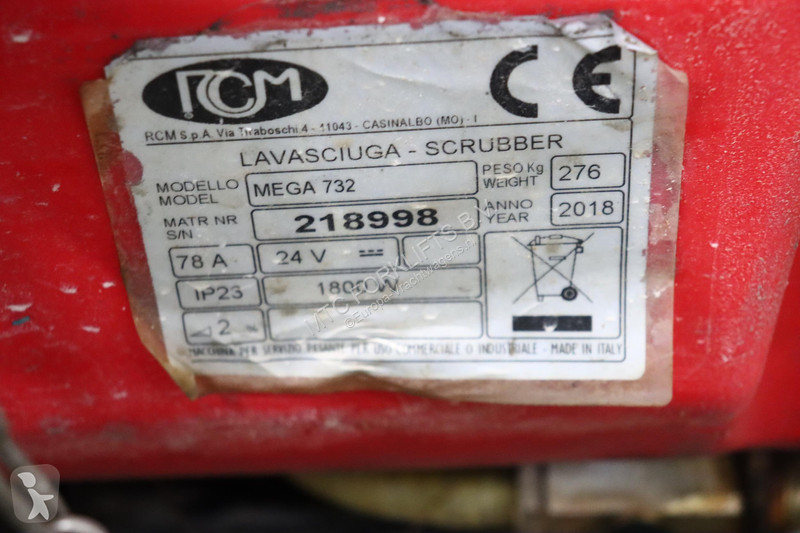 Silniční stroje RCM Mega 732