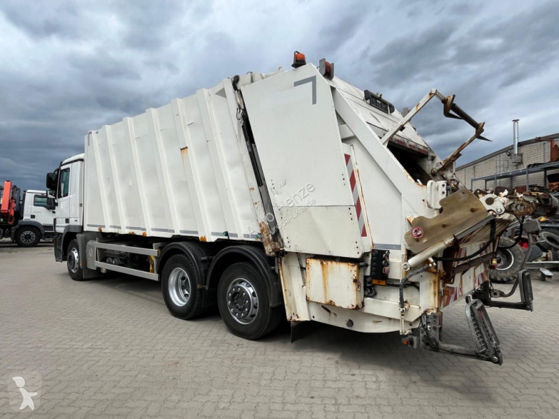 Silniční stroje Mercedes Actros 2532 L 6x2...