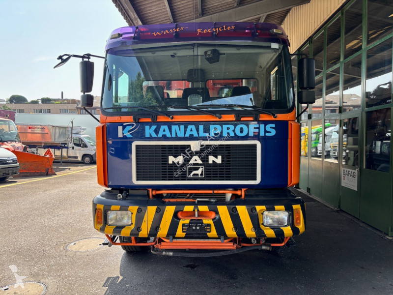 Vägmaskiner MAN 28.464 fnl  6x2