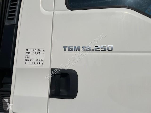 Vägmaskiner MAN 18.250
