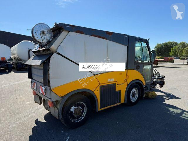 Silniční stroje Hako 2000 4x4 Euro 5 Kehrmaschine