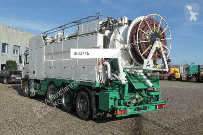 MAN LC 35.464 FVNLC 8x2, Müller-Fatmaster, Saugaufbau