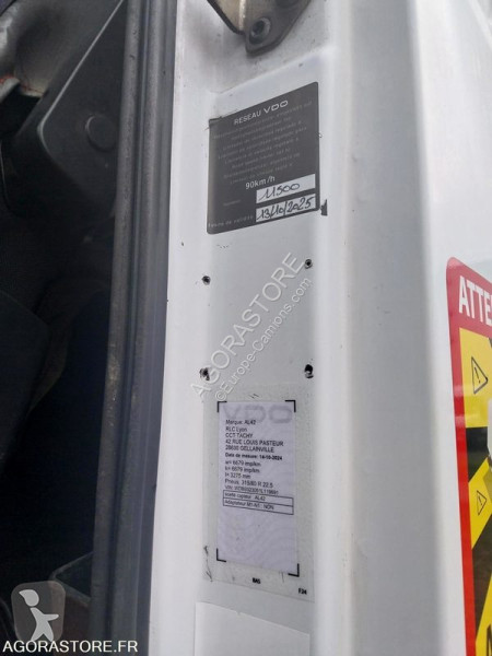 Silniční stroje Mercedes 3236