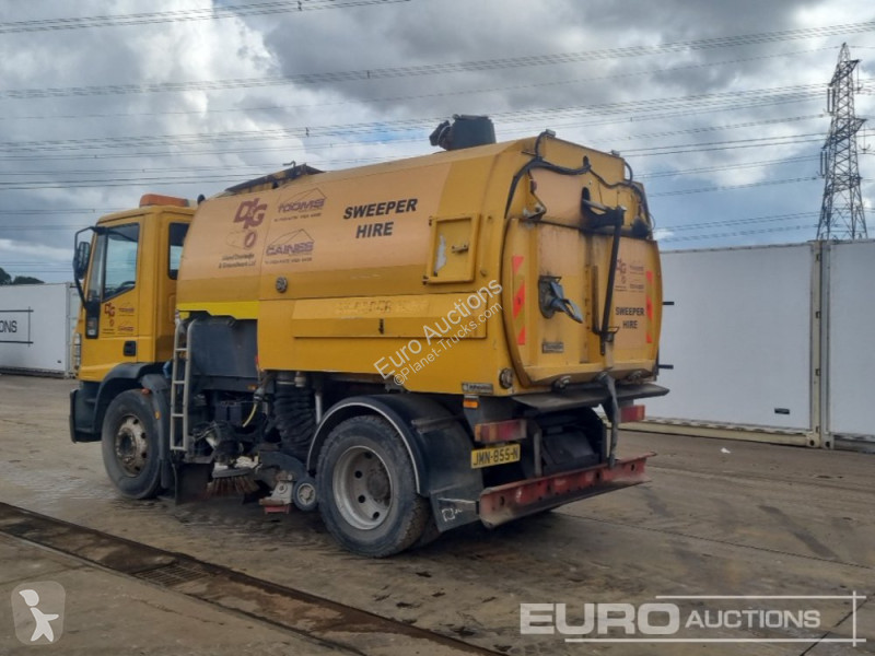 Utilaje pentru drumuri Iveco Euro Cargo 140E18