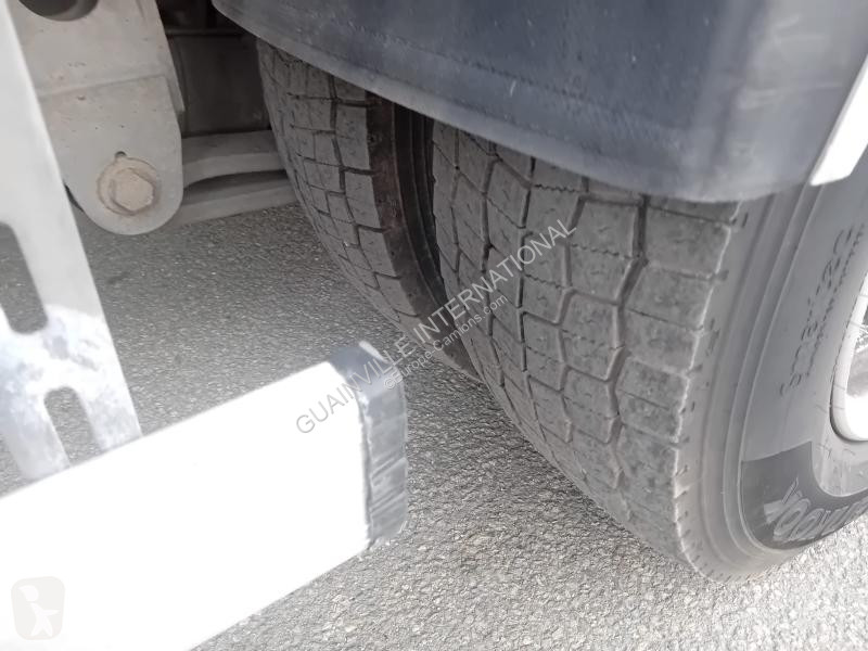 آلة لصيانة الطرق Renault 280 DXI
