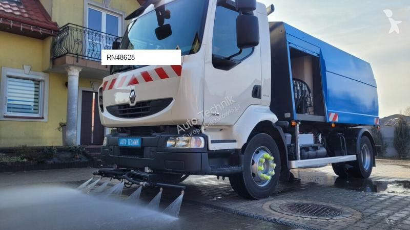آلة لصيانة الطرق Renault 240dxi
