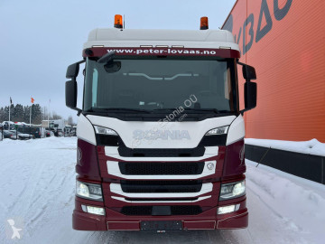 Lastbil med ske til husholdningsaffald Scania