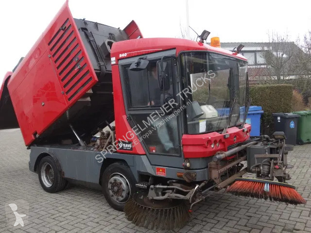 آلة لصيانة الطرق Ravo 540 SWEEPER,EURO5,AIRCO