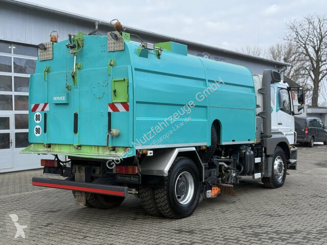 آلة لصيانة الطرق Mercedes Axor 1833...