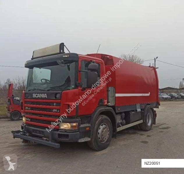 آلة لصيانة الطرق Scania 94 D