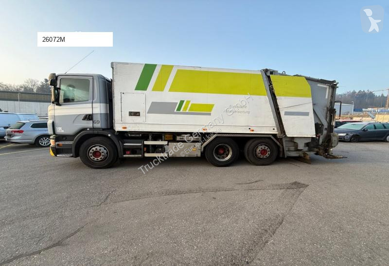 آلة لصيانة الطرق Scania 589 G440 LB