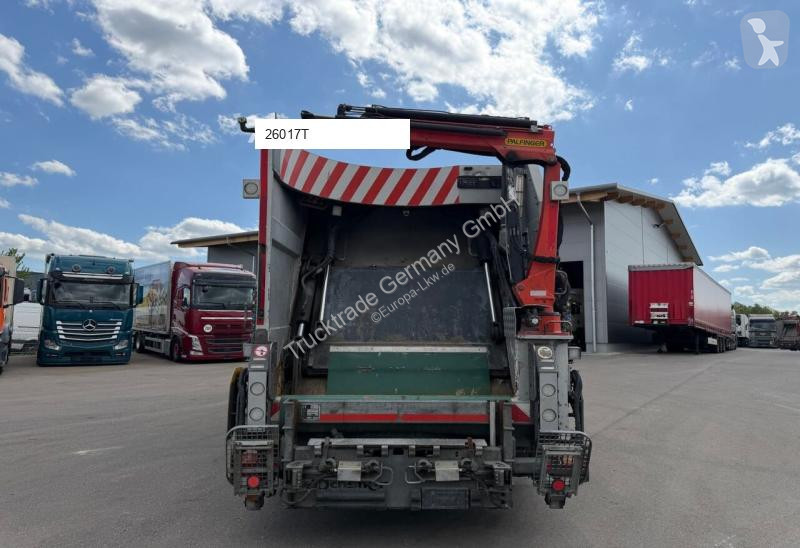 Коммунальная техника  Scania PC 3800B